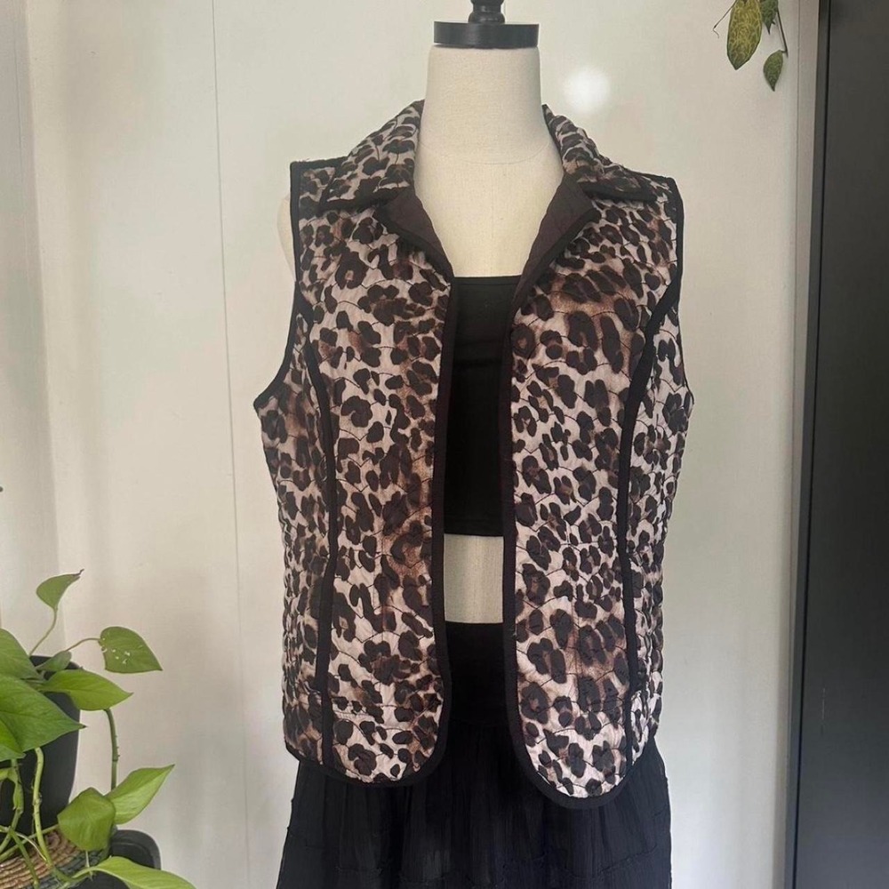 For Cynthia Women Leopard Print Quilted Vest Brown Black Trim Large